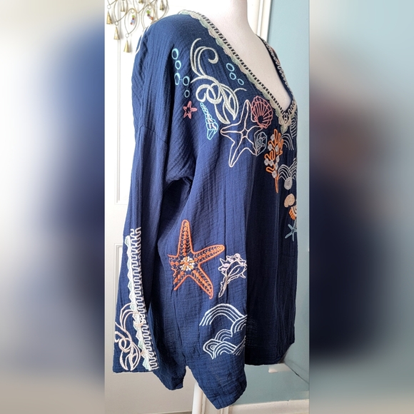 Johnny Was Byia Myrtle Embroidered V Neck Tunic Women's M Blue Multi Ocean Theme - Picture 6 of 15